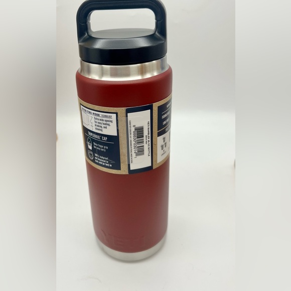 ⭐️ Collectors! Yeti Rambler 26 oz Brick Red (retired color) NWT Discontinued - Picture 3 of 5